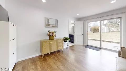 13 Moryan Rd, Edison, NJ 08817 photo 13