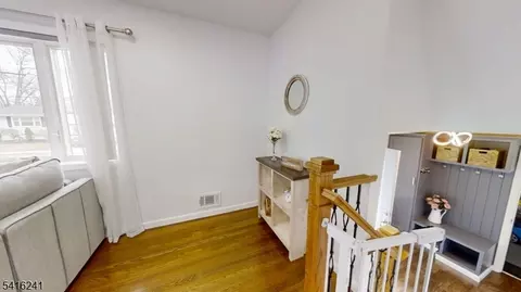 13 Moryan Rd, Edison, NJ 08817 photo 11