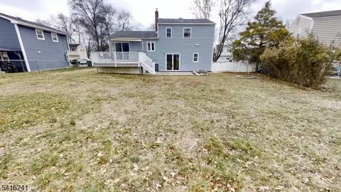 13 Moryan Rd, Edison, NJ 08817 photo 2