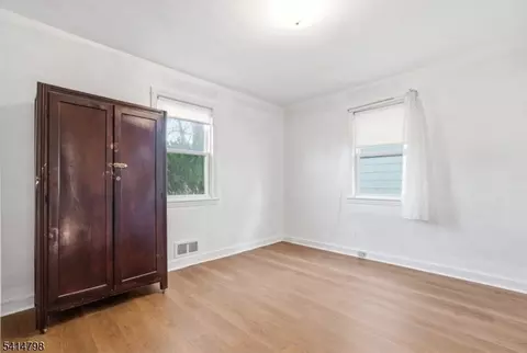1412 E 2nd St, Plainfield, NJ 07062 photo 9