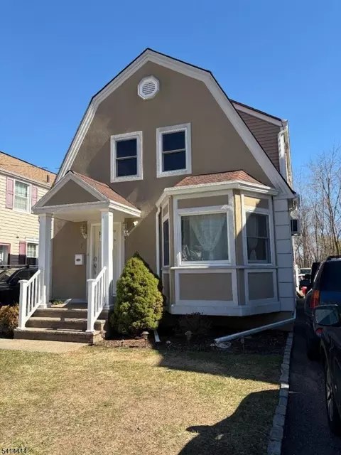 7 Sayers Pl, West Orange, NJ 07052