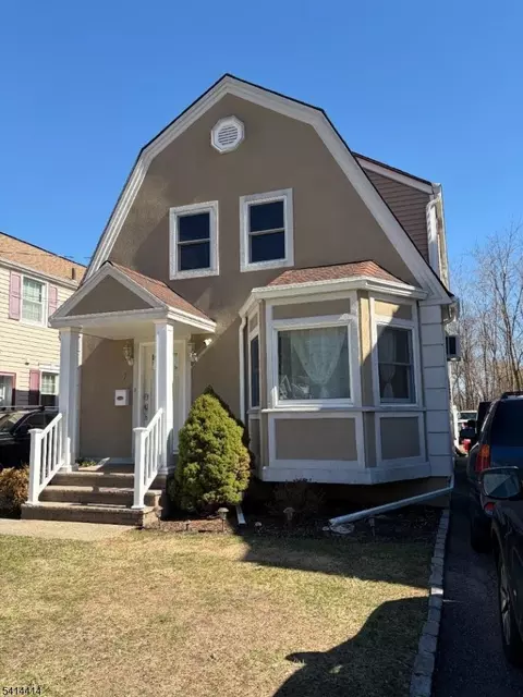 7 Sayers Pl, West Orange, NJ 07052