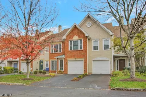 1204 Timberbrooke Dr, Bedminster, NJ 07921