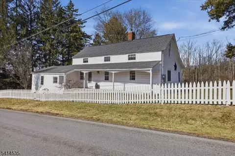 56 Hickory Corner Rd, Milford, NJ 08848