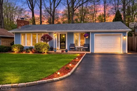 21 Monhegon Ave, Rockaway, NJ 07866