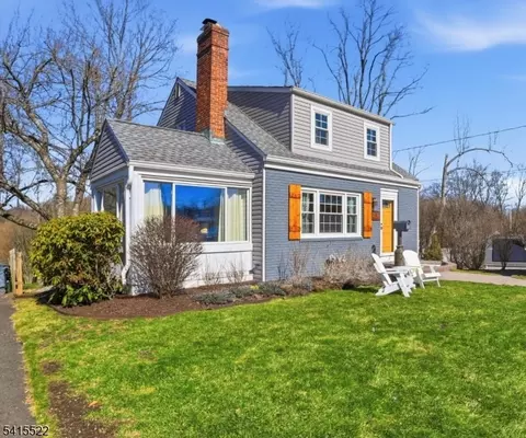 1 Willard Pl, Morristown, NJ 07960