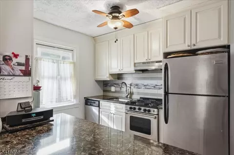 753 Broad Ave # A, Ridgefield, NJ 07657