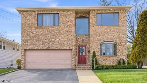 270 Baldwin Ave, Hasbrouck Heights, NJ 07604