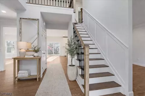181 Maple Ave, Berkeley Heights, NJ 07922 photo 2