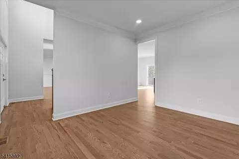 181 Maple Ave, Berkeley Heights, NJ 07922 photo 15