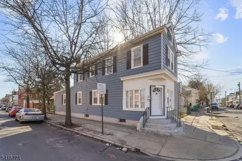 102-104 Randall Ave, Trenton, NJ 08611