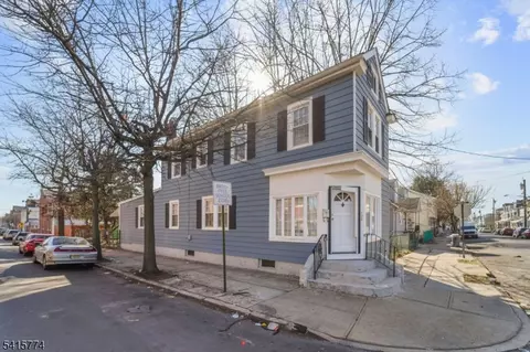 102-104 Randall Ave, Trenton, NJ 08611