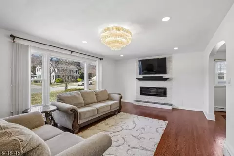 500 E Valley View Ave, Hackettstown, NJ 07840 photo 9