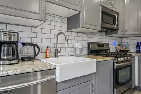 65 Springfield Ave, Summit, NJ 07901 photo 12