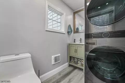 65 Springfield Ave, Summit, NJ 07901 photo 28