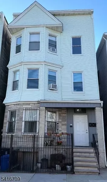 395 S 9th St, Newark, NJ 07103
