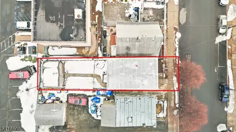 82 Randolph Ave #2, Clifton, NJ 07011