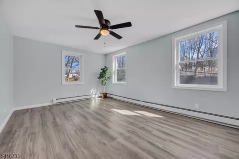 36 Lower Skillman St, Hampton, NJ 08827 photo 17