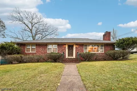 80-84 Squaw Brook Rd, North Haledon, NJ 07508