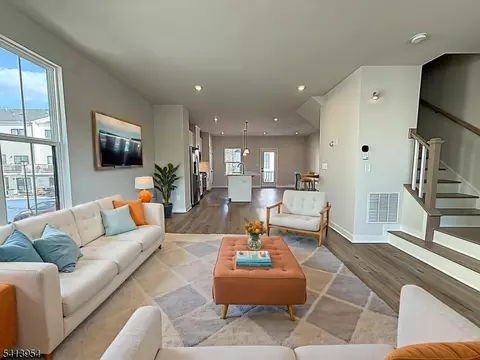 Other - 106 E Stiger St, Hackettstown, NJ 07840 photo 2 of 8