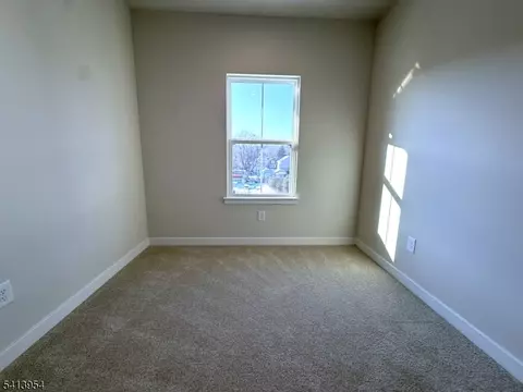 Bedroom - 106 E Stiger St, Hackettstown, NJ 07840 photo 6 of 9