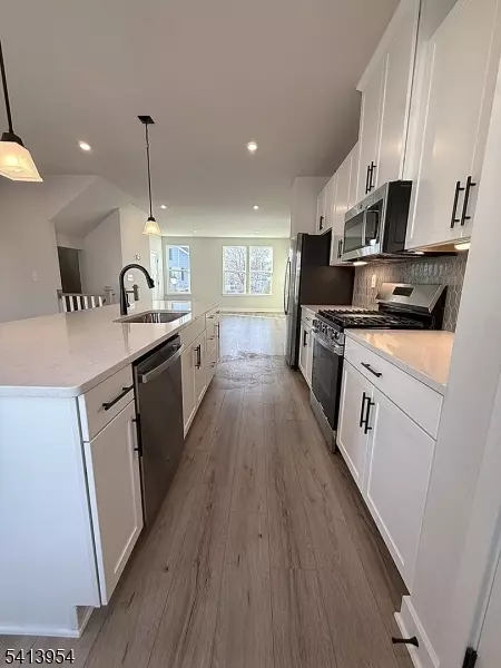 Entry Way - 106 E Stiger St, Hackettstown, NJ 07840 photo 1 of 1