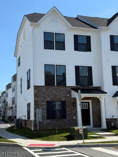 Exterior - 106 E Stiger St, Hackettstown, NJ 07840 photo 1 of 4