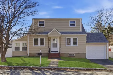 45 Clark St, Mine Hill, NJ 07803