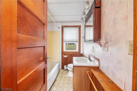 53 Walnut St, Wantage, NJ 07461 photo 26