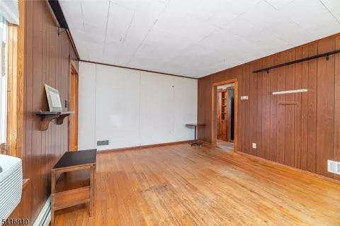 53 Walnut St, Wantage, NJ 07461 photo 23