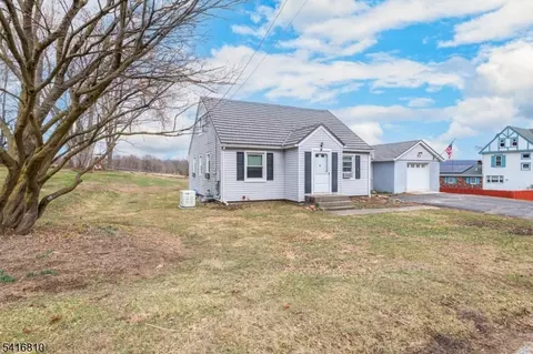 53 Walnut St, Wantage, NJ 07461 photo 11