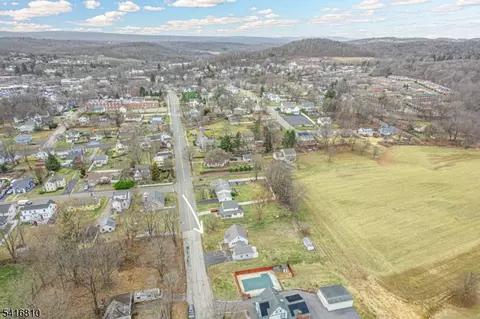53 Walnut St, Wantage, NJ 07461 photo 4