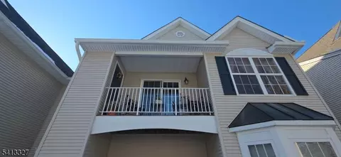 458 Cambridge Dr, Butler, NJ 07405