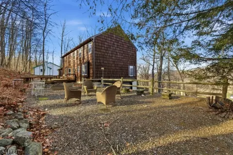 Exterior - 30 Cardinal Rd, Hackettstown, NJ 07840 photo 8 of 11