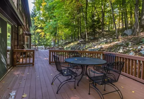 Exterior - 30 Cardinal Rd, Hackettstown, NJ 07840 photo 5 of 11