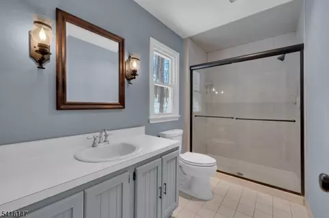 Bath - 30 Cardinal Rd, Hackettstown, NJ 07840 photo 1 of 3