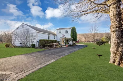 160 Stanton Rd, Flemington, NJ 08822