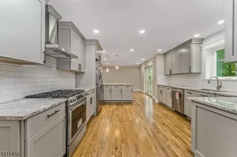 56 Mountainside Rd, Mendham, NJ 07945 photo 15