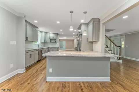 56 Mountainside Rd, Mendham, NJ 07945 photo 13