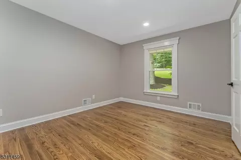 56 Mountainside Rd, Mendham, NJ 07945 photo 22