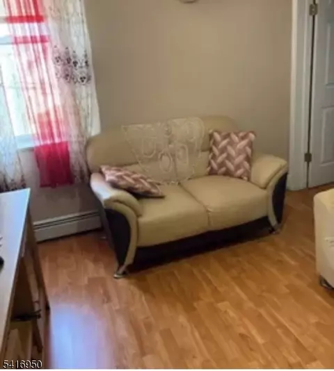 230 Niles St #3, Elizabeth, NJ 07202
