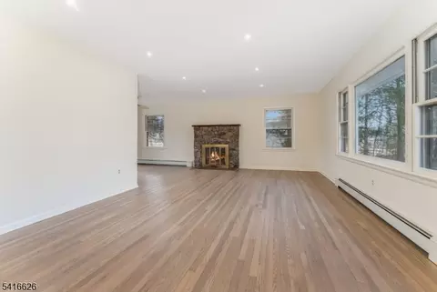 49 Valley Rd, Hampton, NJ 08827 photo 8
