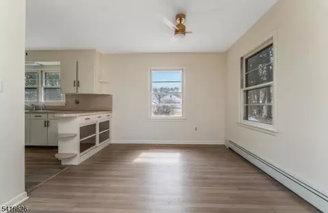 49 Valley Rd, Hampton, NJ 08827 photo 7
