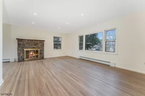 49 Valley Rd, Hampton, NJ 08827 photo 9