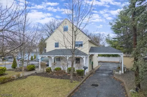 243 Main St, New Milford, NJ 07646