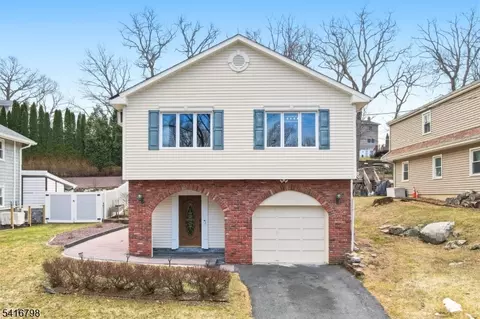 654 Succasunna Rd, Landing, NJ 07850