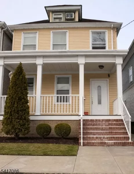 556 Compton Ave, Perth Amboy, NJ 08861