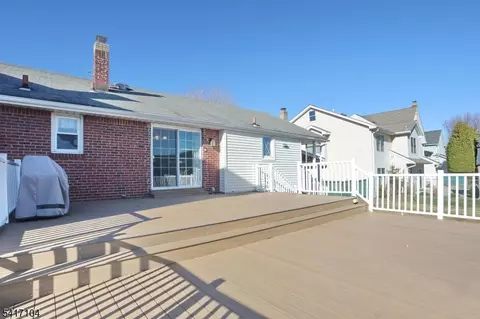 16 Maple Ave, South Hackensack, NJ 07606 photo 18
