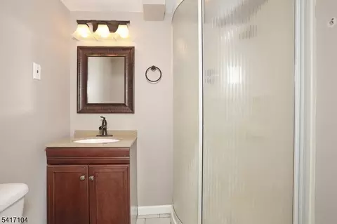 16 Maple Ave, South Hackensack, NJ 07606 photo 19