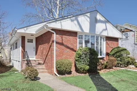133 E Church St, Bergenfield, NJ 07621